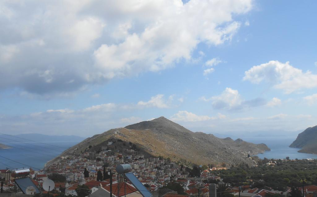 Sokratis Apartments Symi Exterior foto